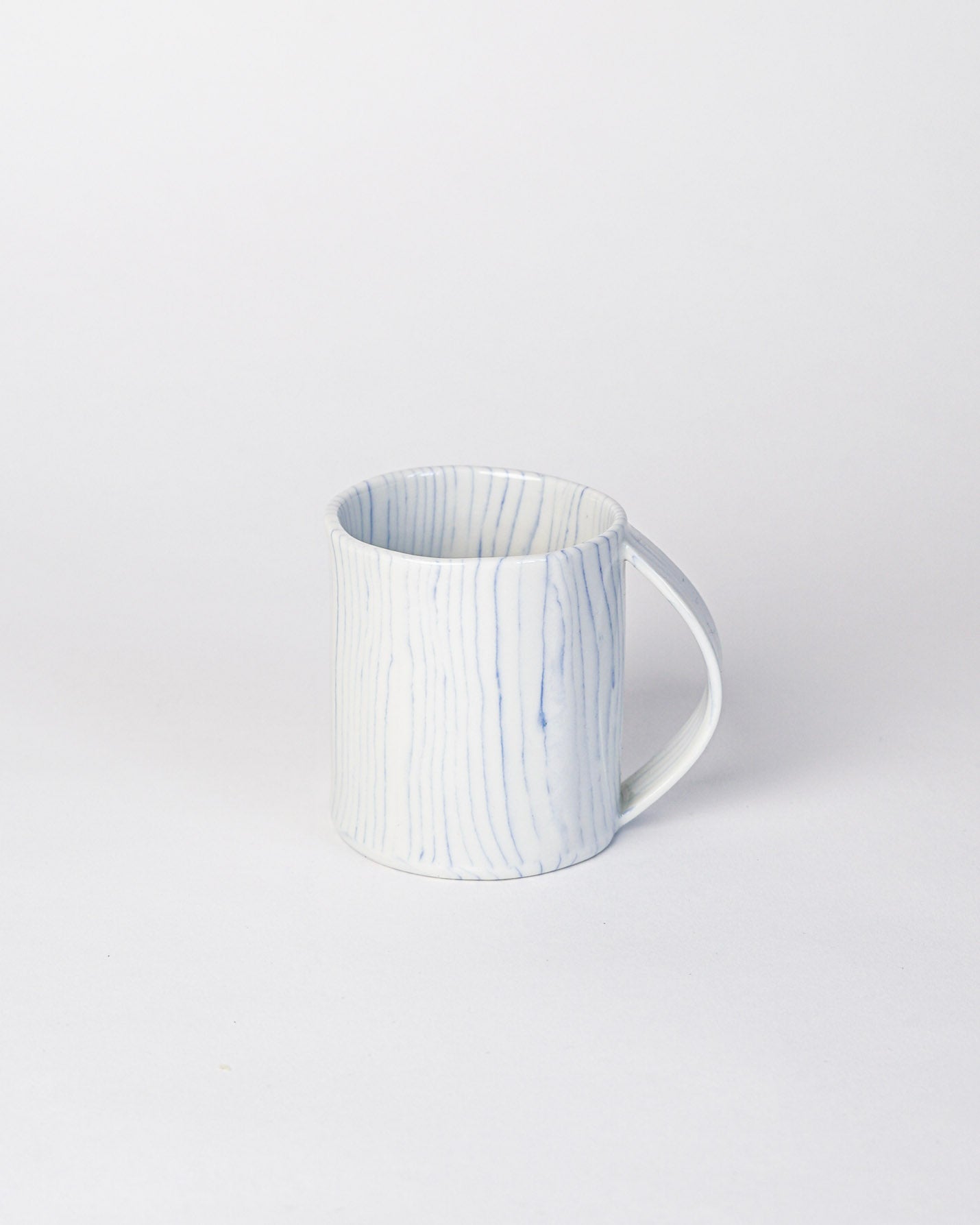 Linea - Thin Blue and White