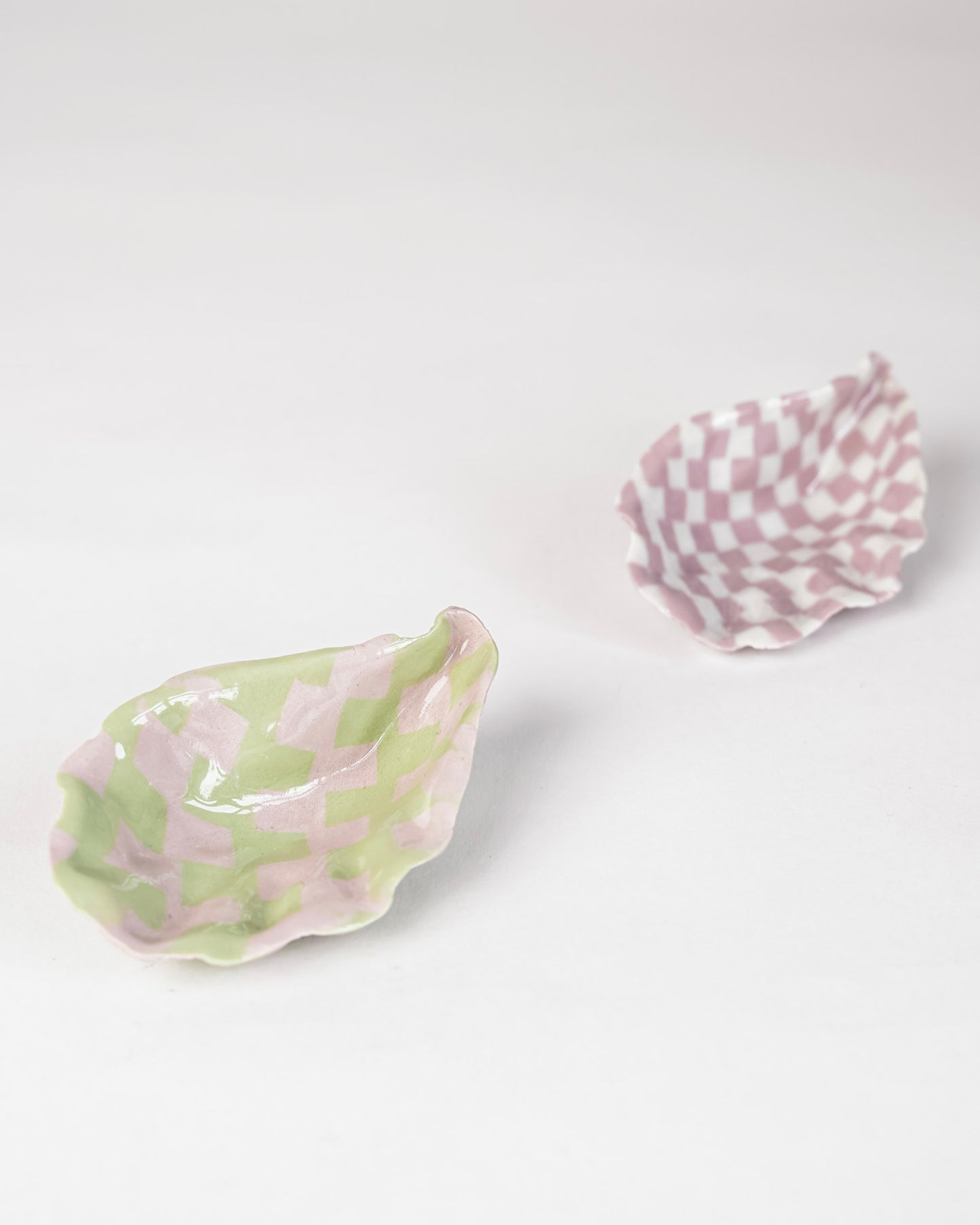 Tela - Oyster condiment dish
