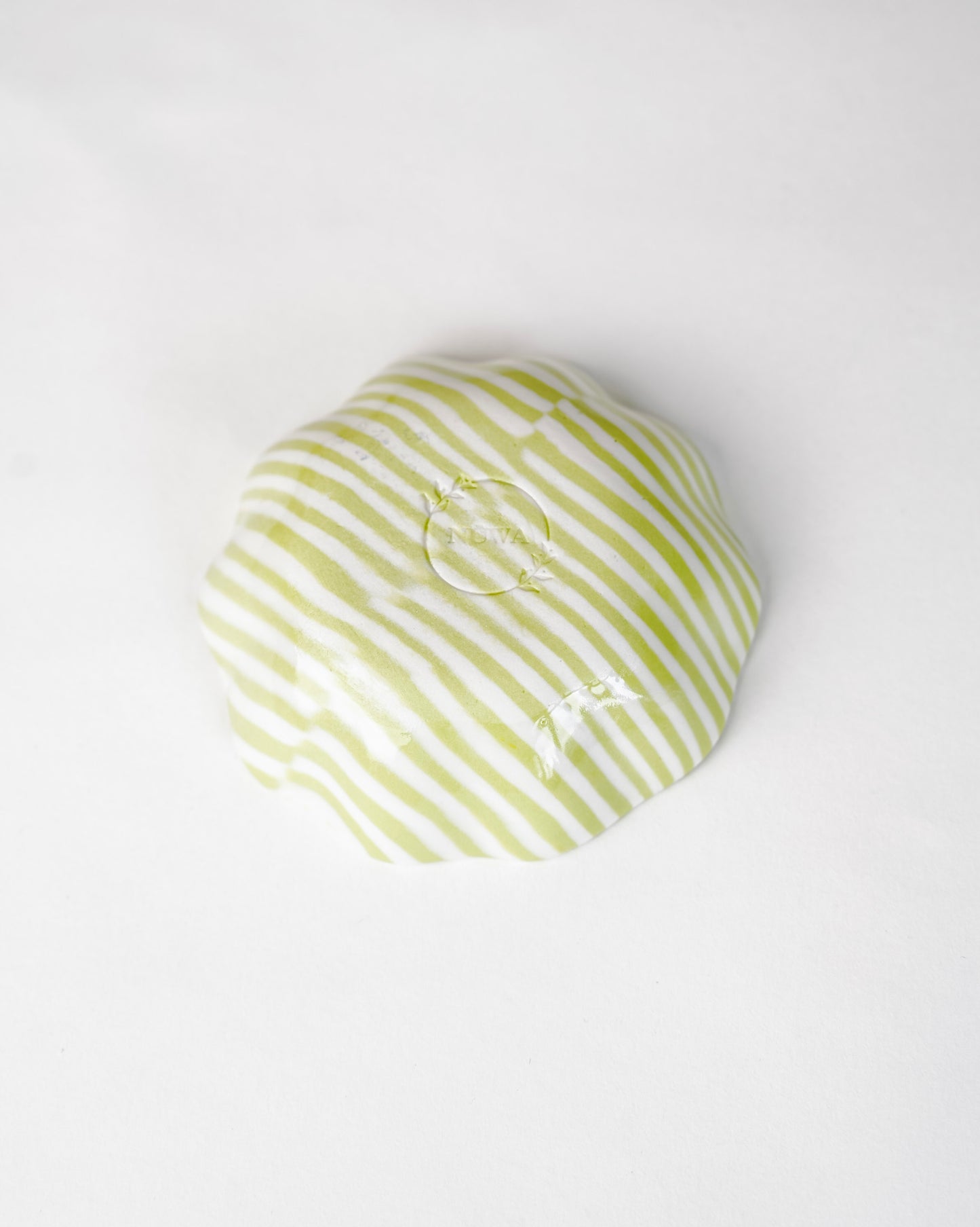 Linea - Green and White condiment dish