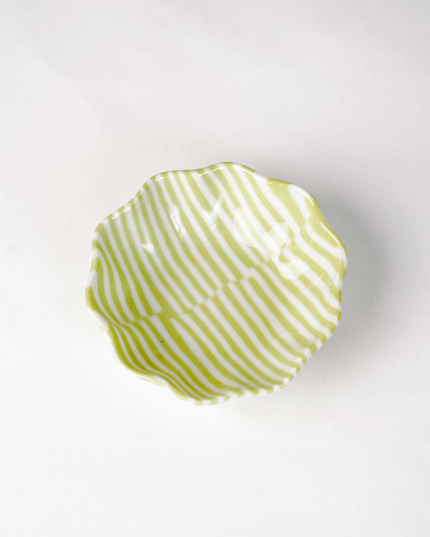 Linea - Green and White condiment dish