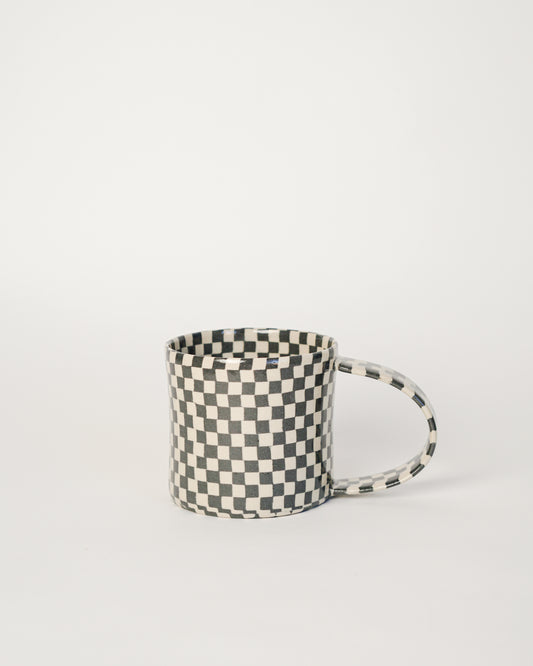 Tela - Black and white